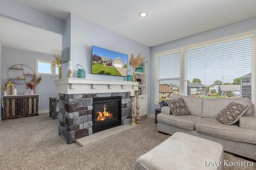1011 Dreamfield Drive SE Gaines Charter Township MI 49315