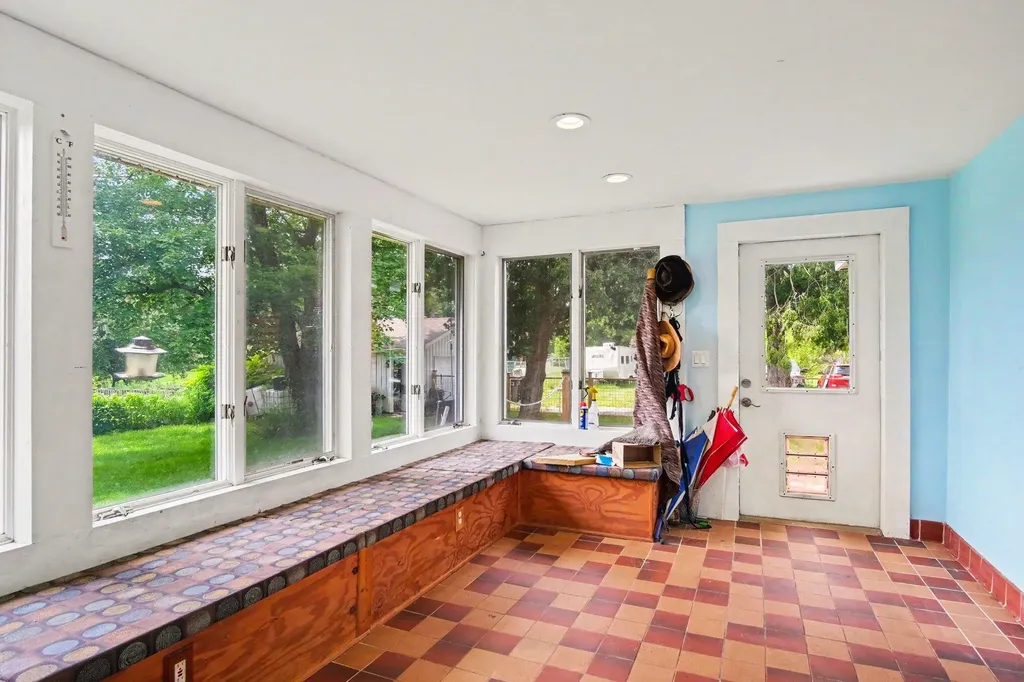 11539 Apple Avenue Moorland Township MI 49451