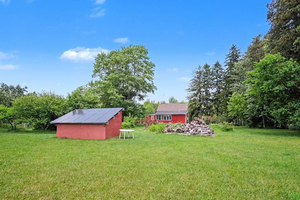 11539 Apple Avenue Moorland Township MI 49451