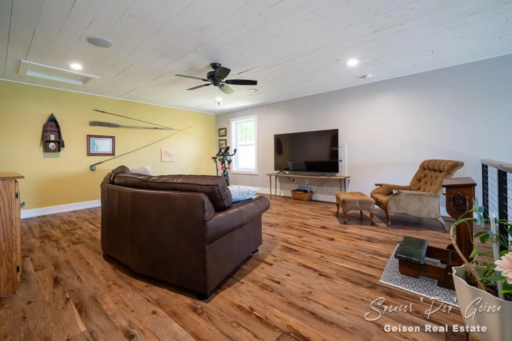 1022 S Woodland Drive Unknown City MI 49349
