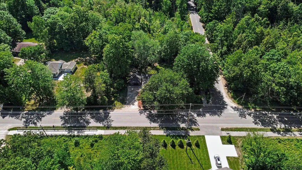 18195 148th Avenue Spring Lake Township MI 49456