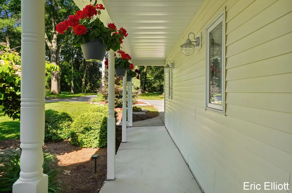 365 Big Bay Drive Park Township MI 49424