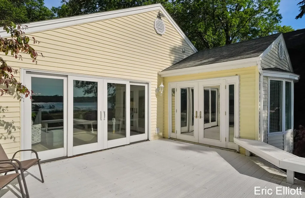 365 Big Bay Drive Park Township MI 49424