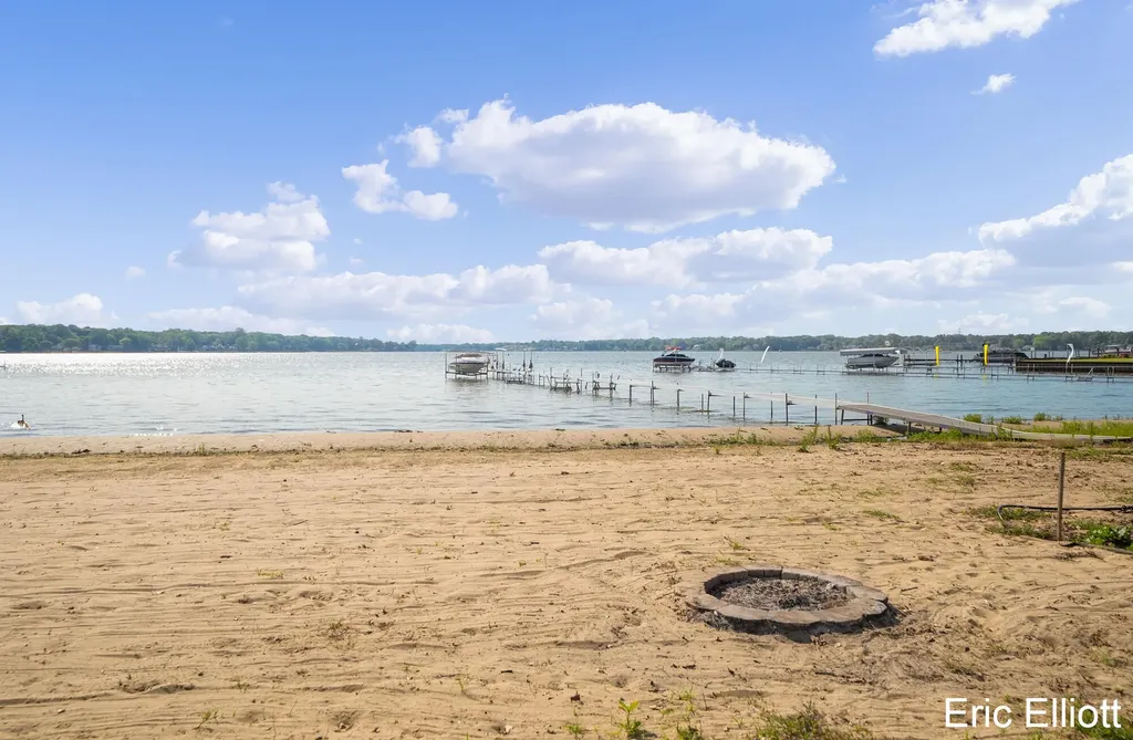 365 Big Bay Drive Park Township MI 49424