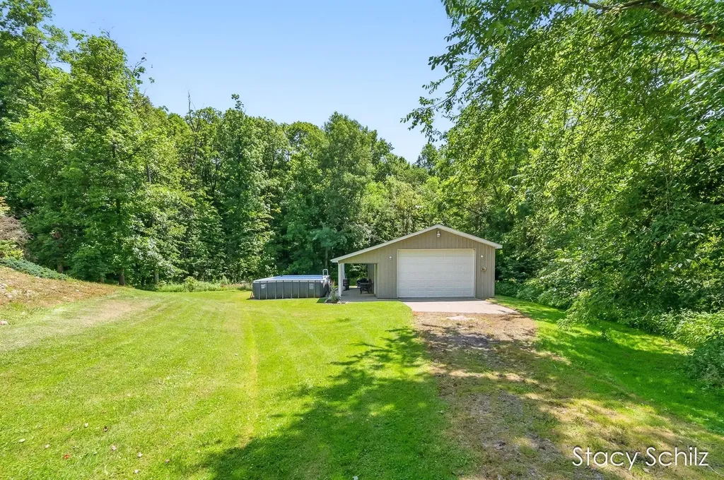 4413 S Lacey Lake Road Bellevue Township MI 49021