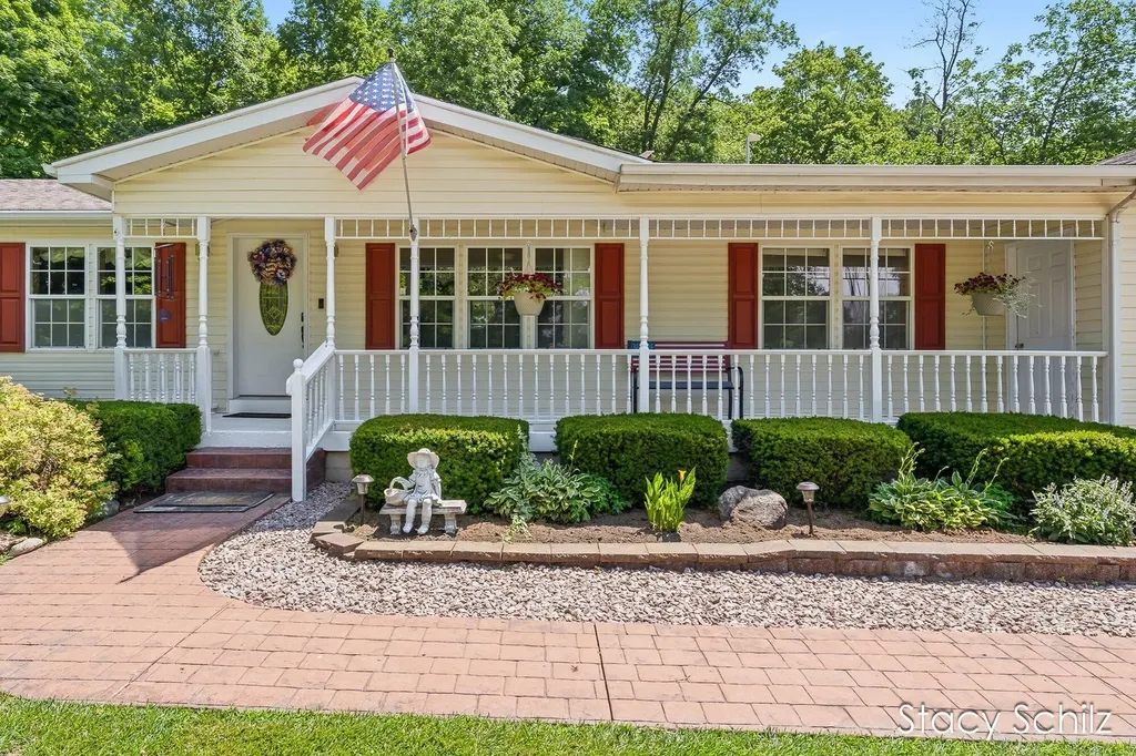 4413 S Lacey Lake Road Bellevue Township MI 49021