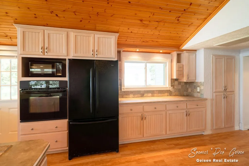 8641 Hidden Trail Orleans Township MI 48865
