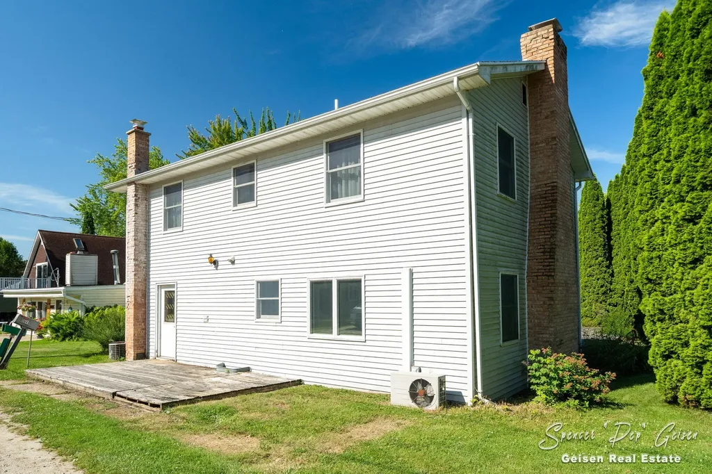 8641 Hidden Trail Orleans Township MI 48865