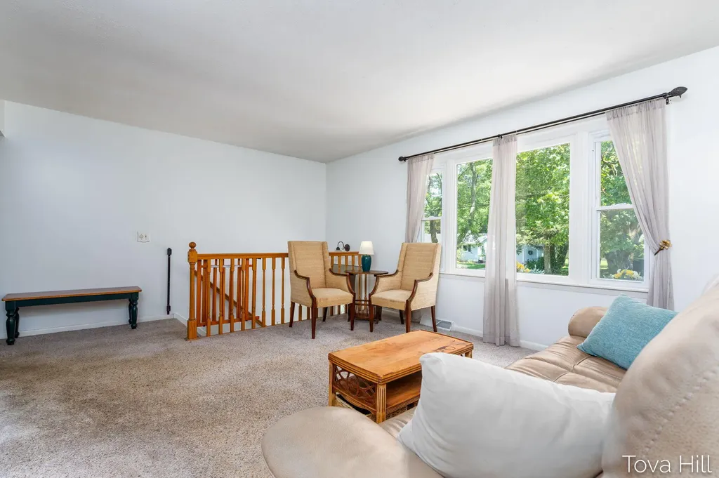 1111 Bretton Drive Kalamazoo Charter Township MI 49006