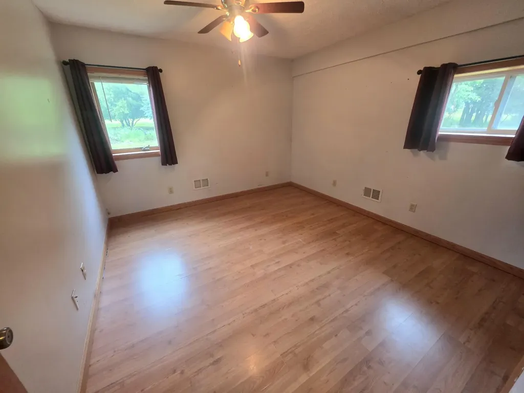 1402 E Deaner Road NE Home Township MI 48829