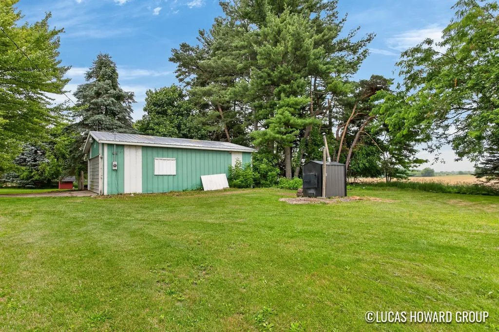 6297 Fitzner Road Eureka Township MI 48838