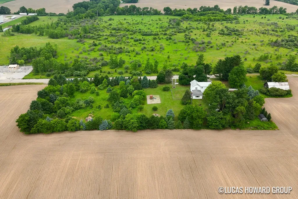 6297 Fitzner Road Eureka Township MI 48838
