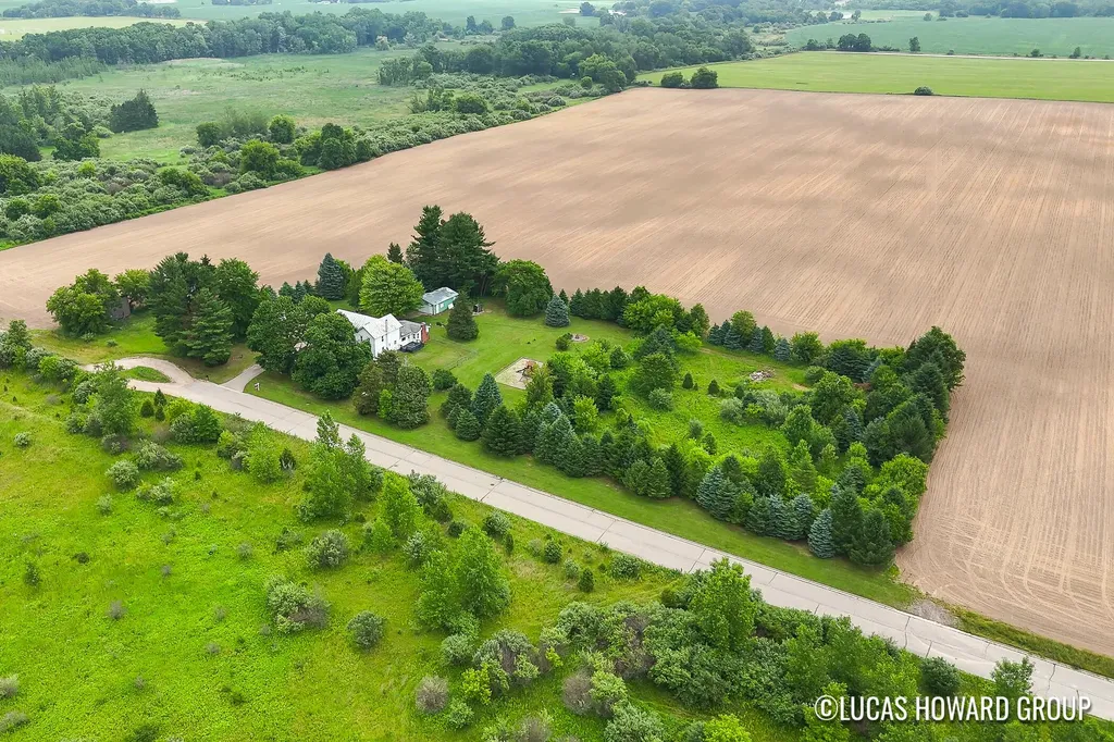 6297 Fitzner Road Eureka Township MI 48838