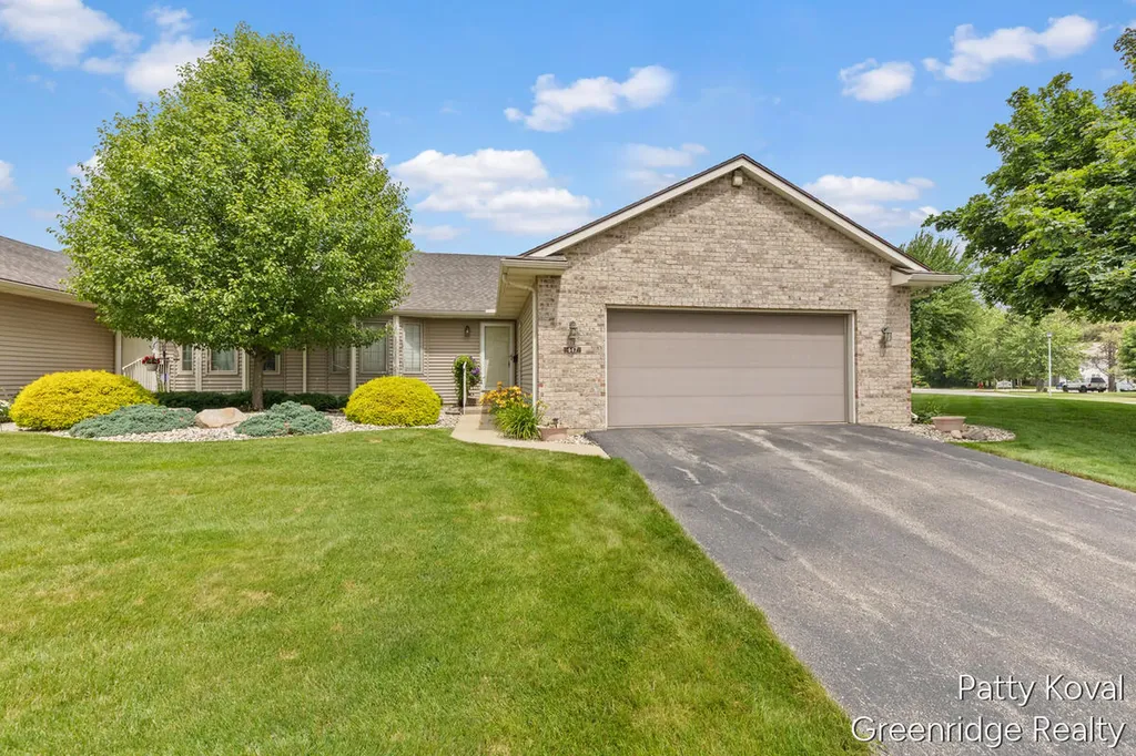 447 Falcon Drive Wayland City MI 49348