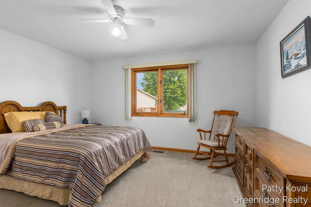 447 Falcon Drive Wayland City MI 49348