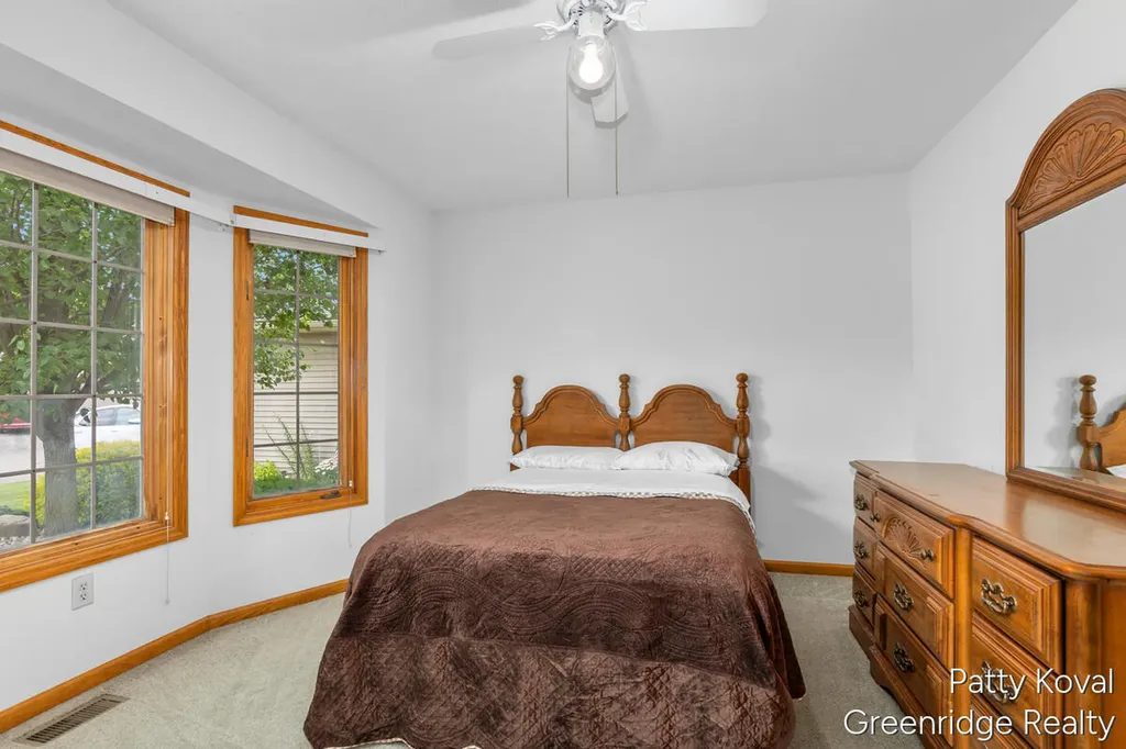 447 Falcon Drive Wayland City MI 49348