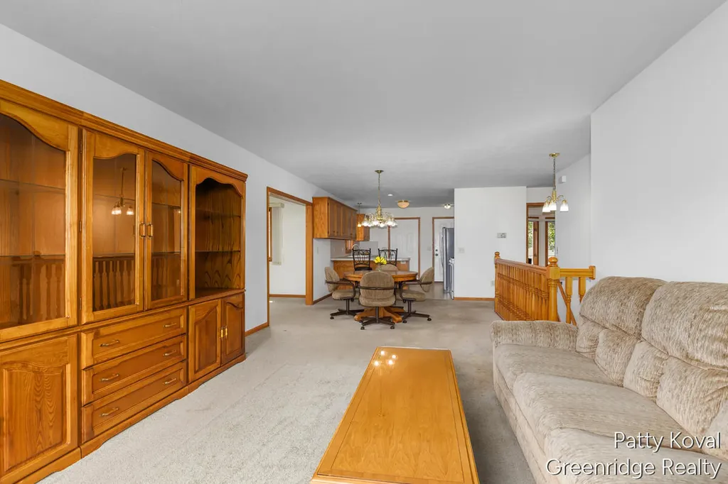 447 Falcon Drive Wayland City MI 49348