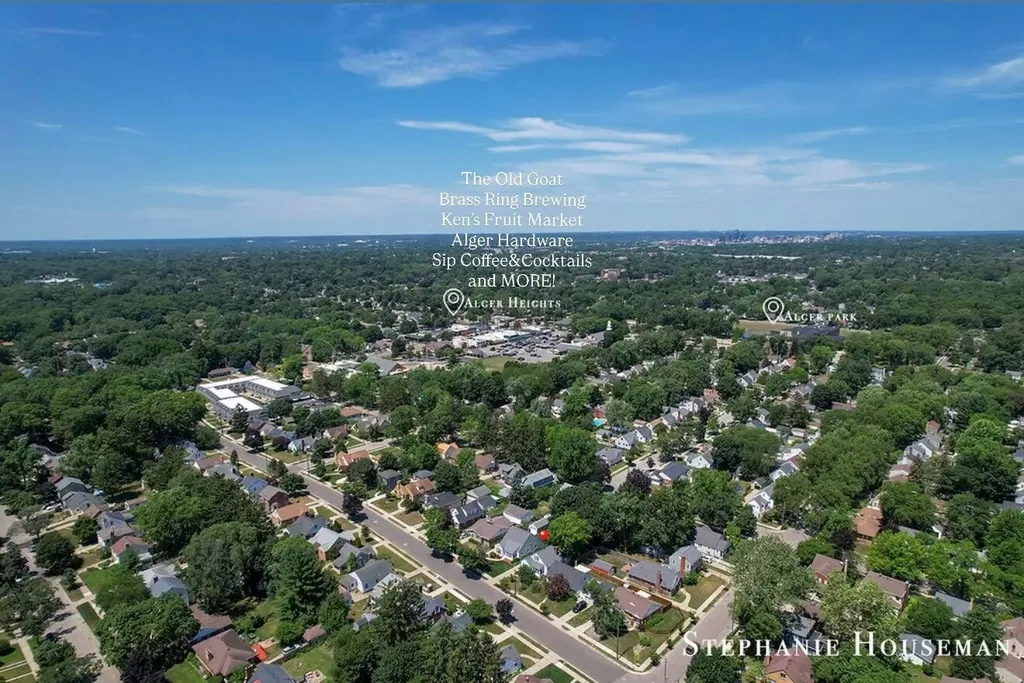 933 Mayhew Wood Drive SE Grand Rapids City MI 49507