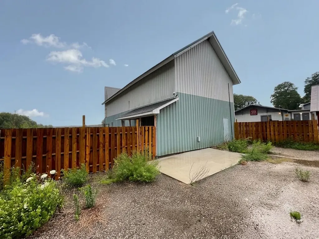 10978 E 8 Mile Road Dover Township MI 49656