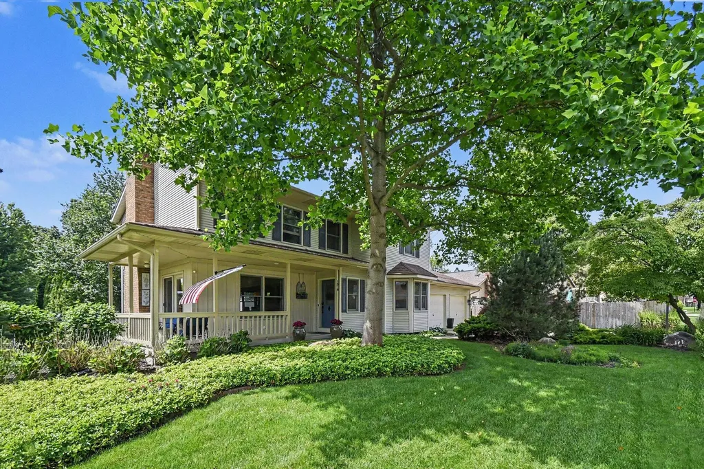 1878 Glenvale Drive SW Wyoming City MI 49519