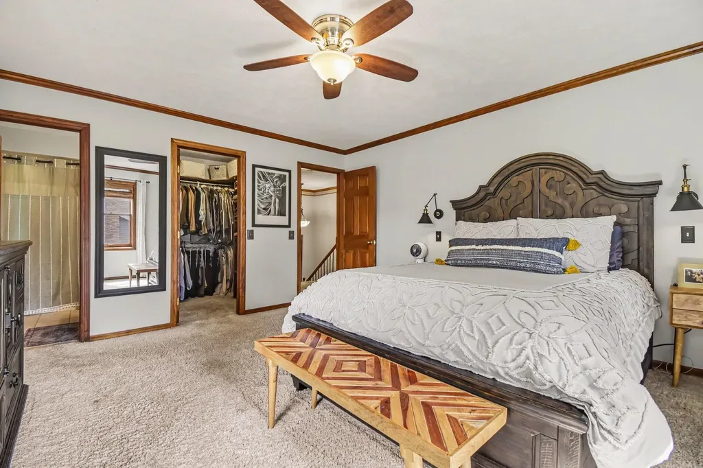 1878 Glenvale Drive SW Wyoming City MI 49519