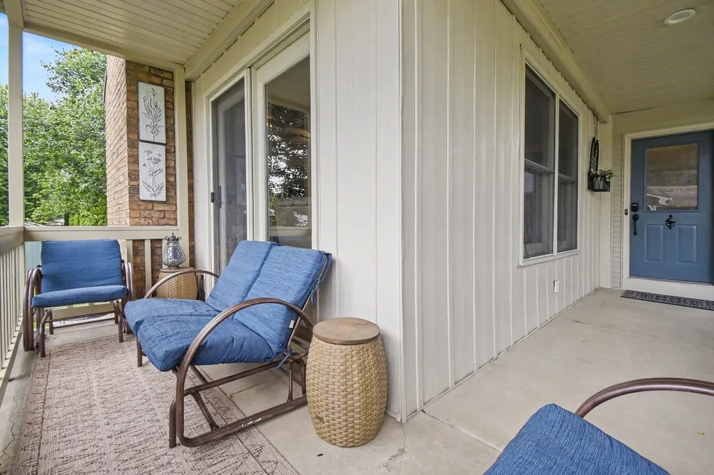 1878 Glenvale Drive SW Wyoming City MI 49519