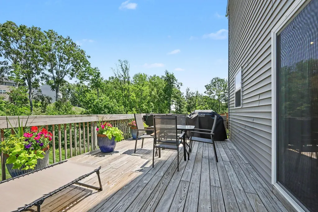 348 Park Place Drive NE Rockford City MI 49341