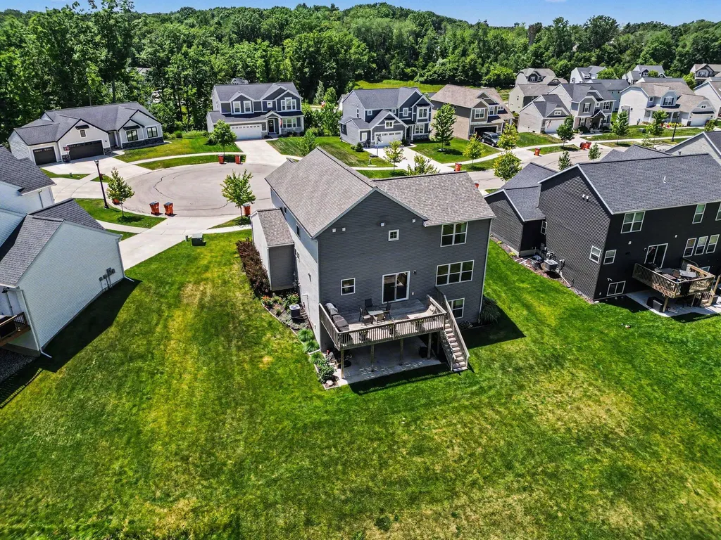 348 Park Place Drive NE Rockford City MI 49341