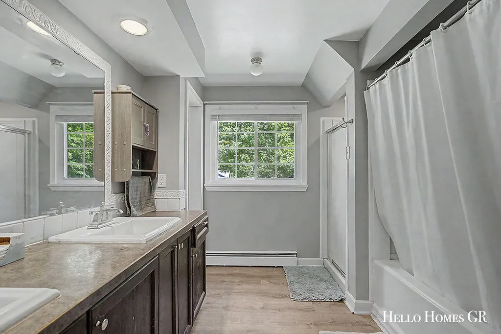 16680 Quincy Street Park Township MI 49424