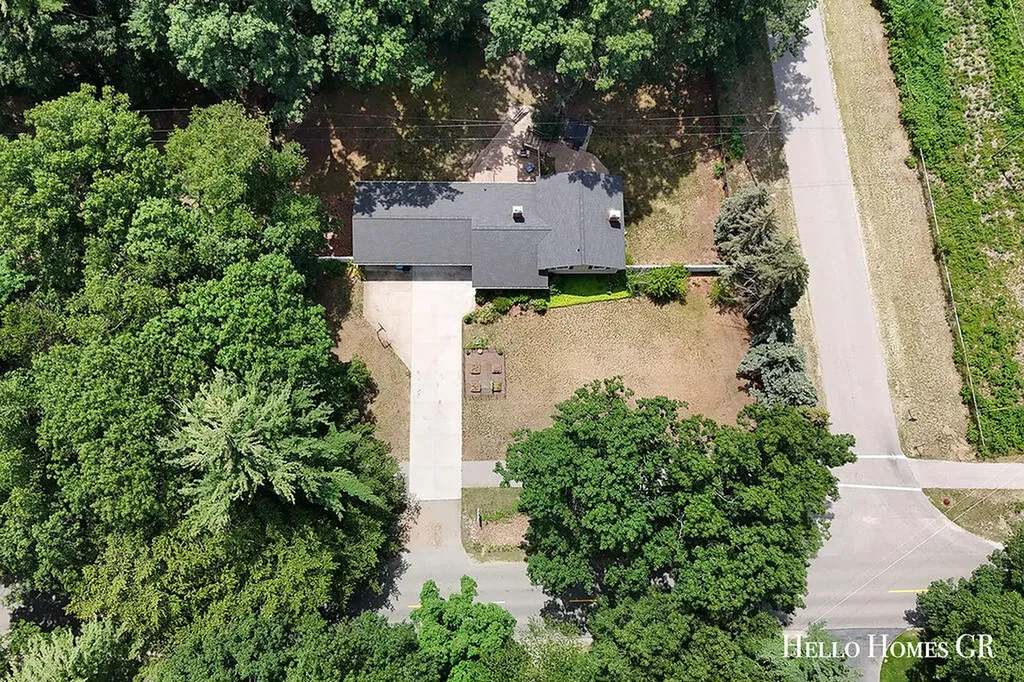16680 Quincy Street Park Township MI 49424