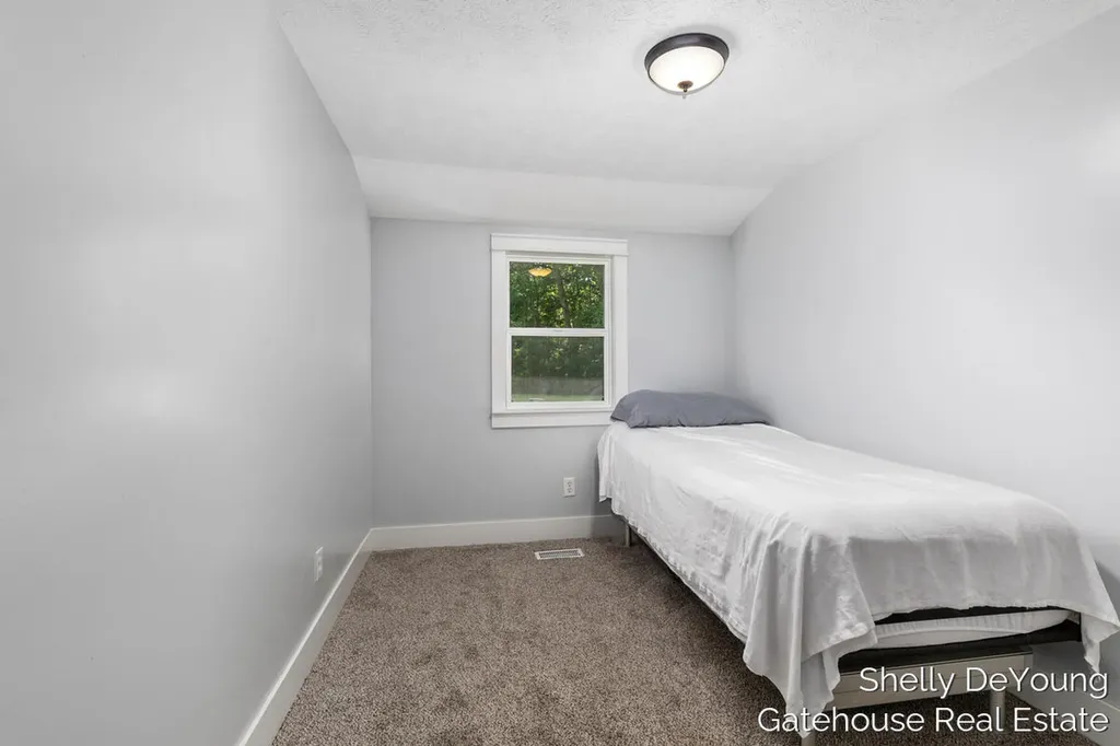 12454 Corstal Street NE Spencer Township MI 49343