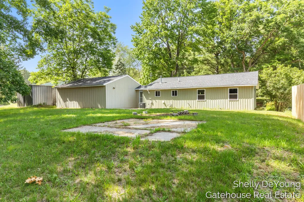 12454 Corstal Street NE Spencer Township MI 49343