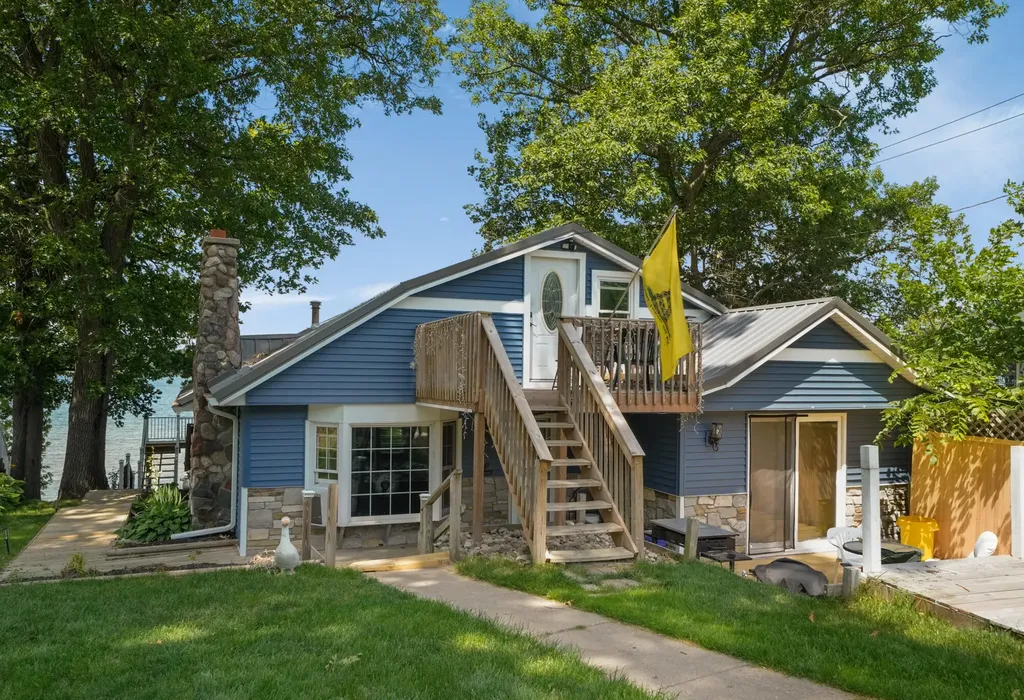 16223 Bass Lake Avenue NE Spencer Township MI 49326