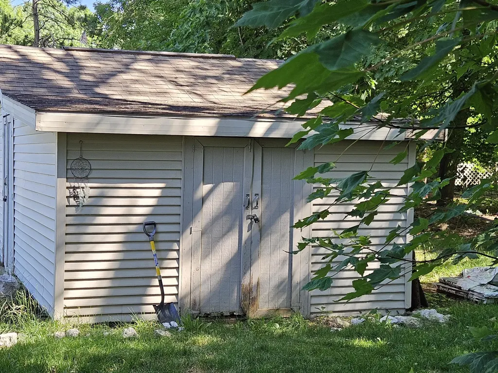 9294 Whispering Pines Avenue NW Sparta Township MI 49345