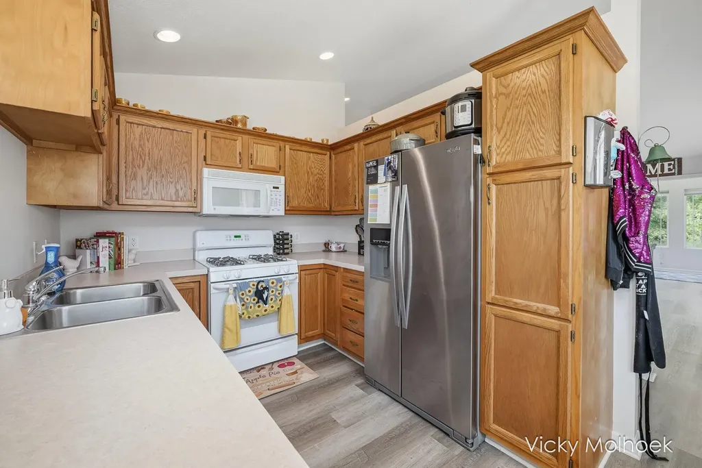335 E North Street Hastings City MI 49058