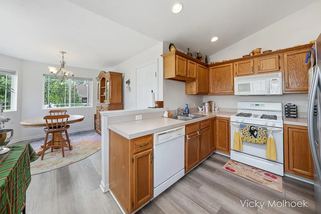 335 E North Street Hastings City MI 49058