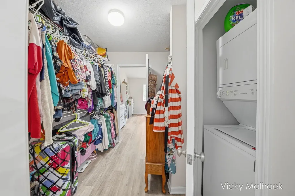 335 E North Street Hastings City MI 49058