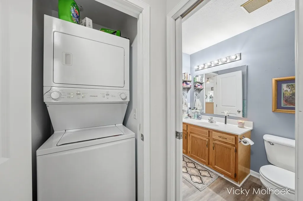 335 E North Street Hastings City MI 49058
