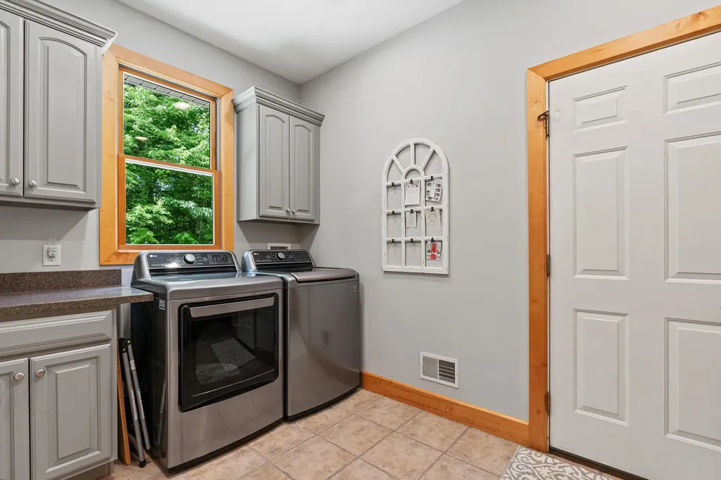 16528 Hemlock Drive Spring Lake Township MI 49456