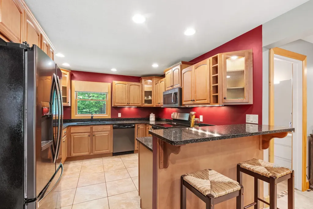 16528 Hemlock Drive Spring Lake Township MI 49456