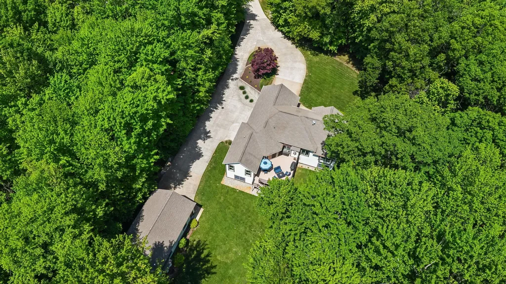 16528 Hemlock Drive Spring Lake Township MI 49456