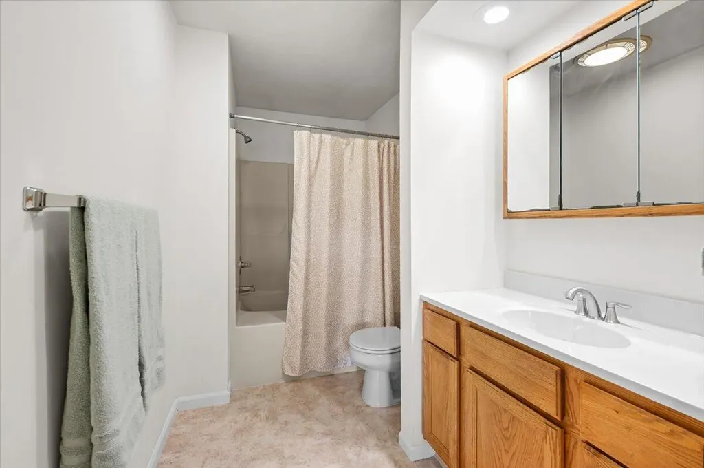 16005 Sheridan Road Bridgewater Township MI 49236