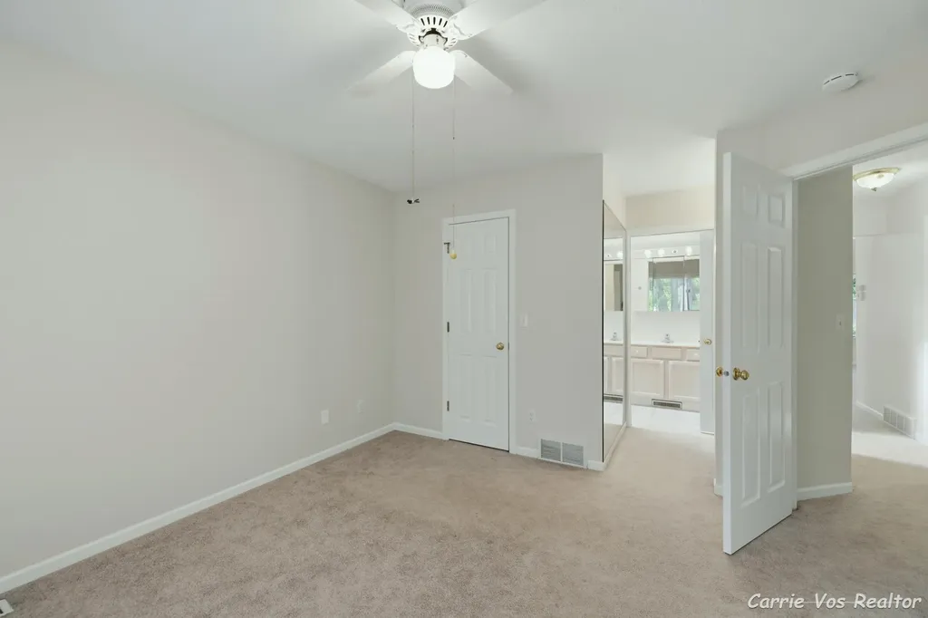 736 Halena Street NE Grand Rapids City MI 49505