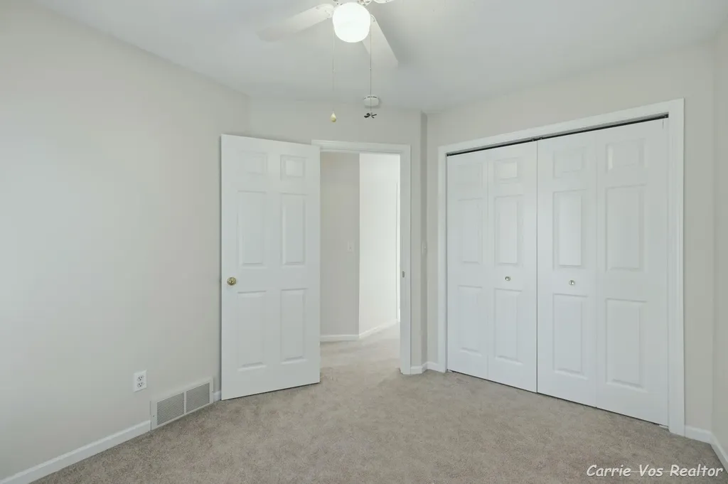 736 Halena Street NE Grand Rapids City MI 49505