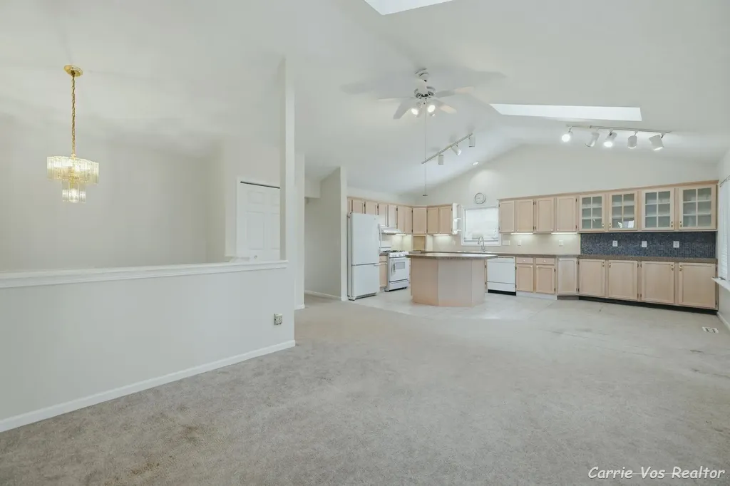 736 Halena Street NE Grand Rapids City MI 49505