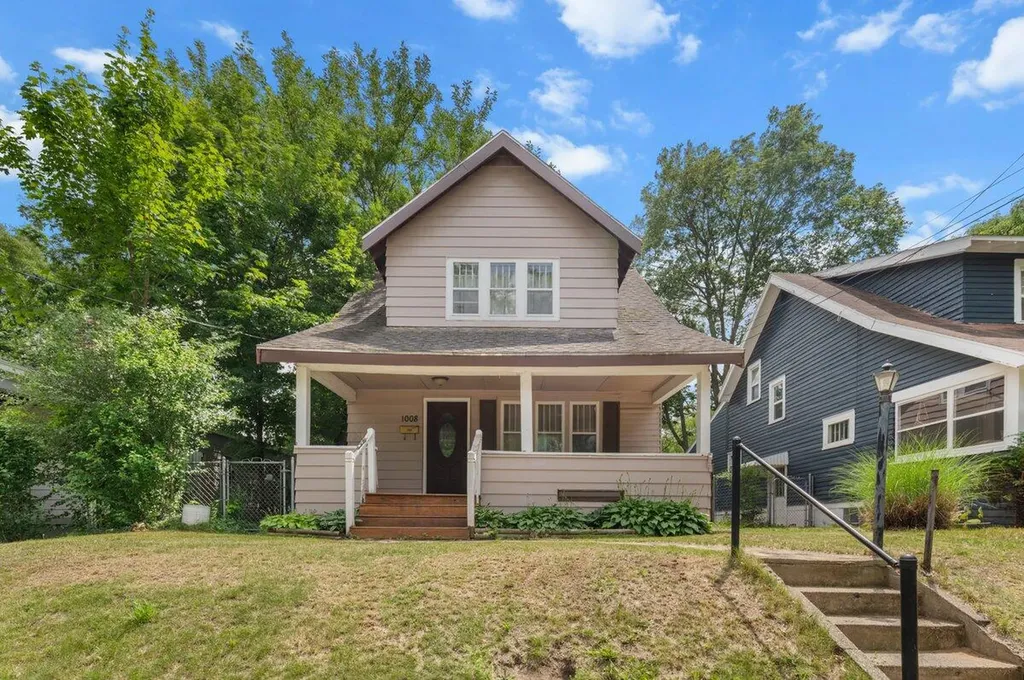 1008 Hazen Street SE Grand Rapids City MI 49507