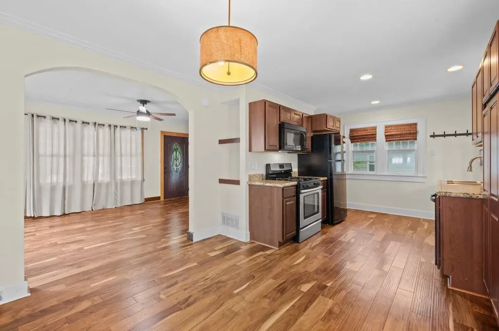 1008 Hazen Street SE Grand Rapids City MI 49507