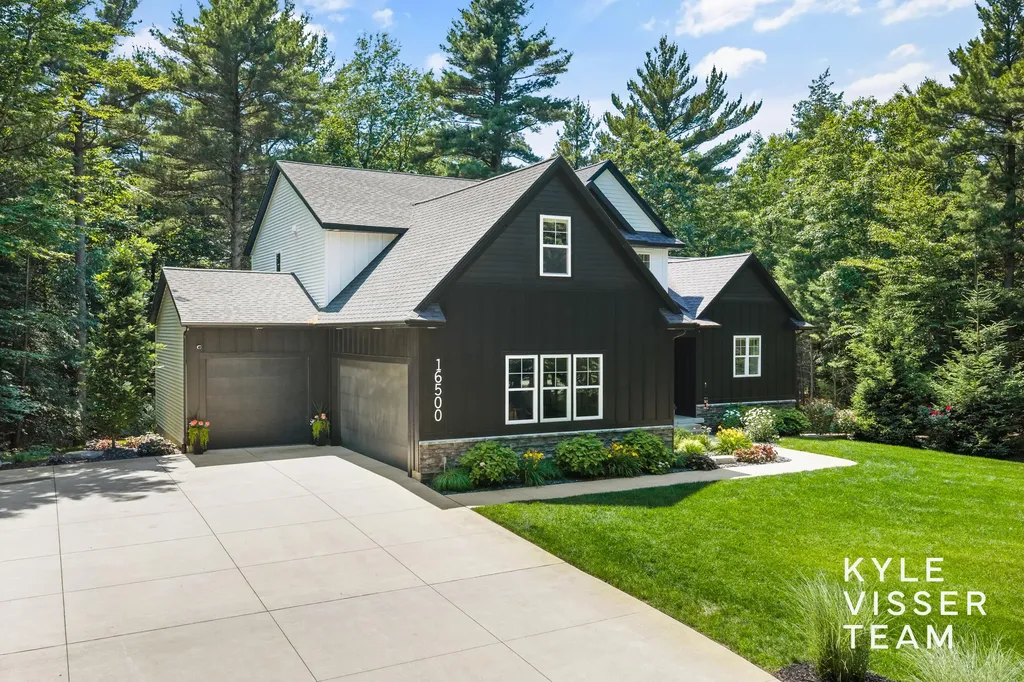 16500 Haven Woods Court Port Sheldon Township MI 49460