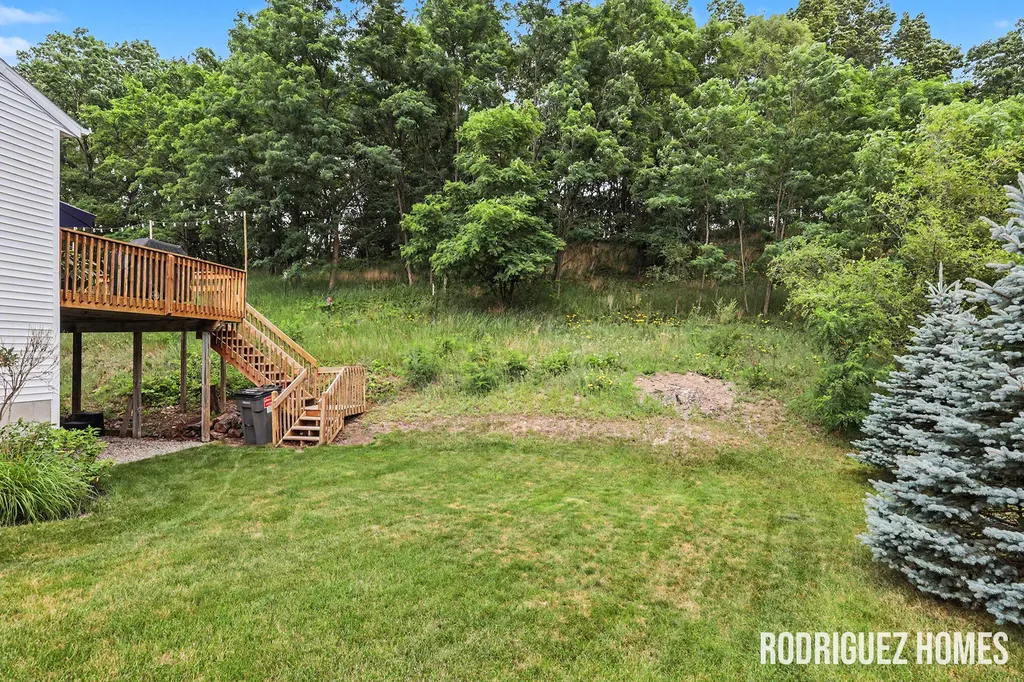 2007 Sandrel Drive NE Grand Rapids Charter Township MI 49505