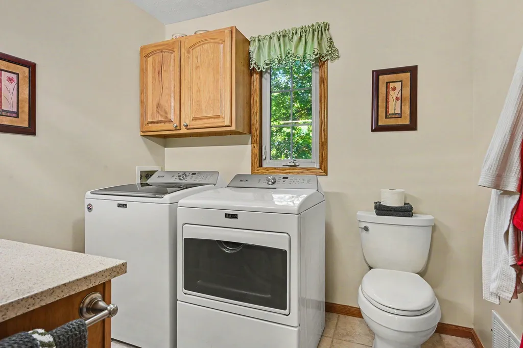 832 Highbanks Drive Allegan City MI 49010